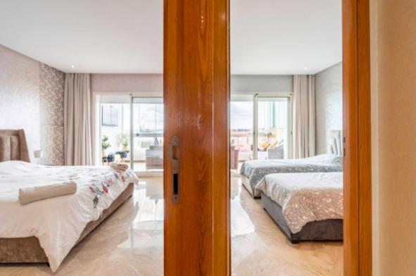 100 M2 Standing En Bord De Appartamento